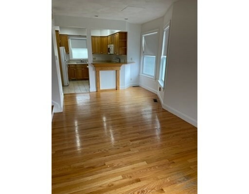 Property Photo:  9 Elmwood Street 9  MA 02458 