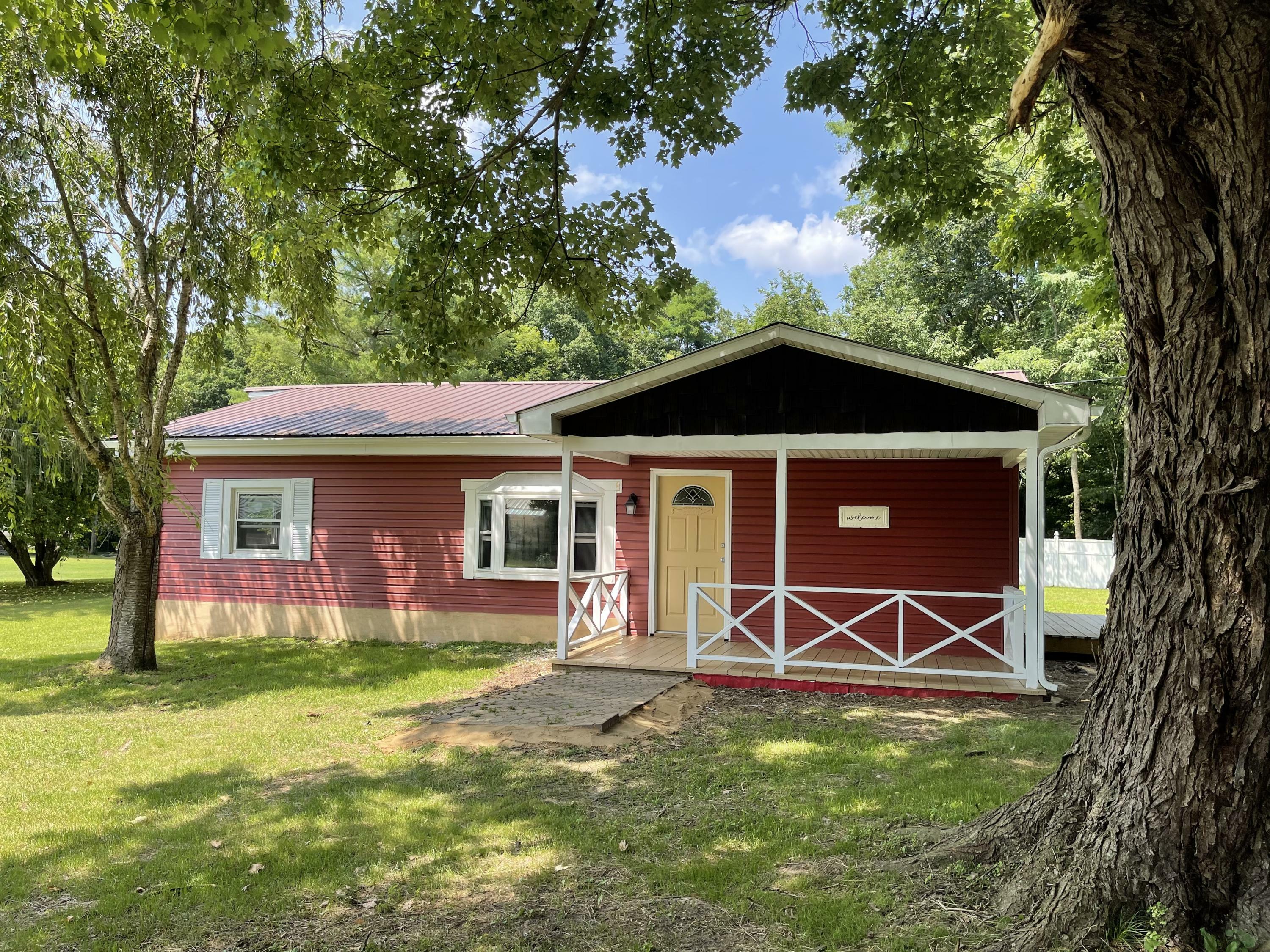 Property Photo:  231 Dogwood Street  WV 25984 