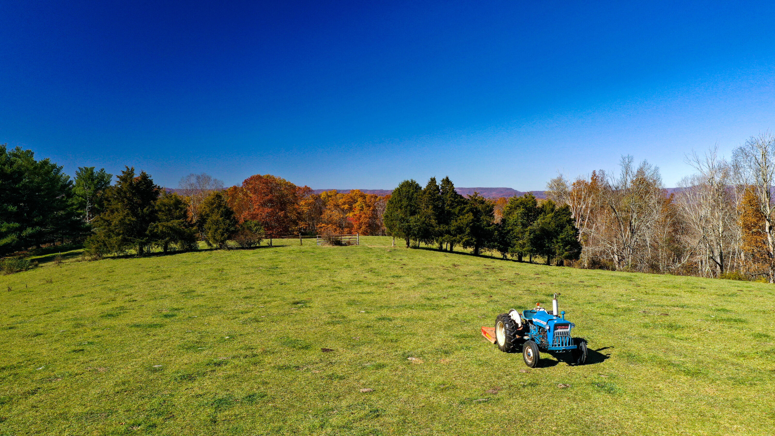 Property Photo: 1528 Low Gap Church Road WV 25951