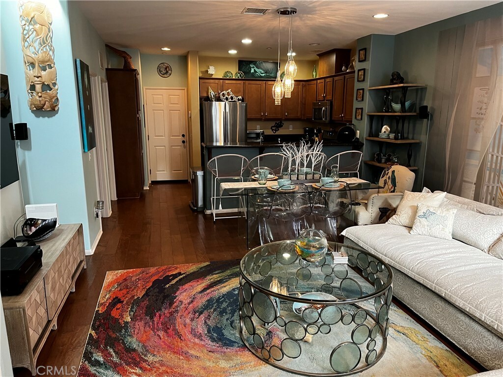 Property Photo:  778 Ocean Breeze Drive  CA 93041 