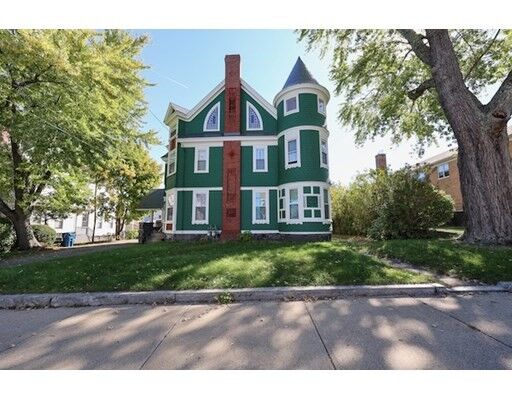 Property Photo: 170 Salem St MA 01843