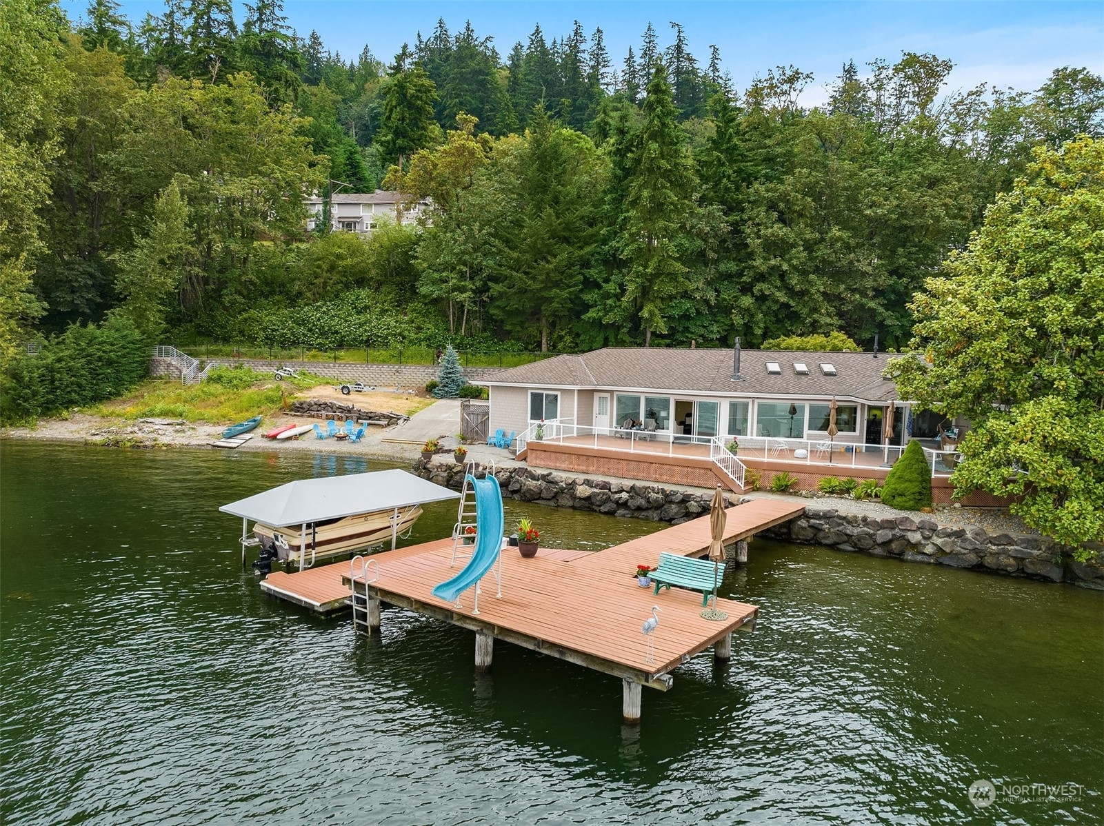 Property Photo: 1841 East Lake Sammamish Parkway NE WA 98074