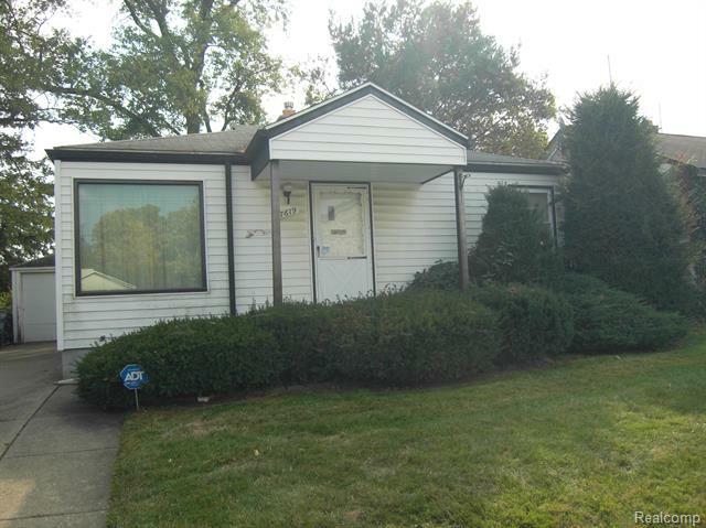 Property Photo:  27619 Avondale Street  MI 48141 