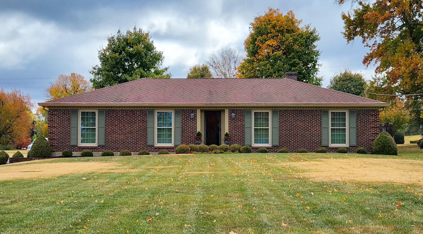 530 Country Club Drive  Lebanon KY 40033 photo