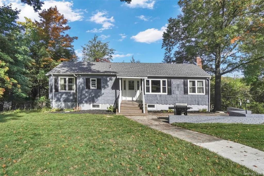 Property Photo:  16 Orchard Lake Drive  NY 10950 