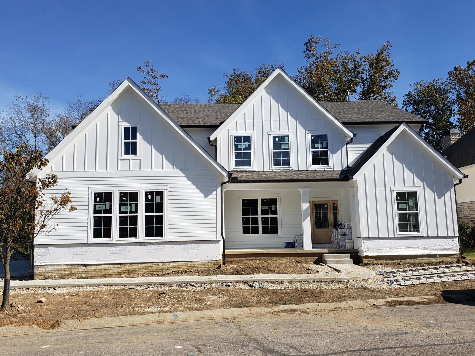 Property Photo:  2044 Scioto Pointe Lane  OH 43221 