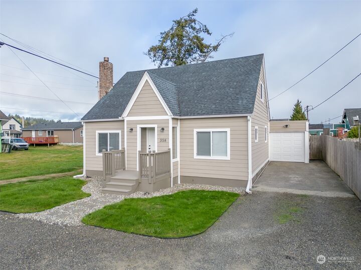 358 N Jeffries Street  Aberdeen WA 98520 photo