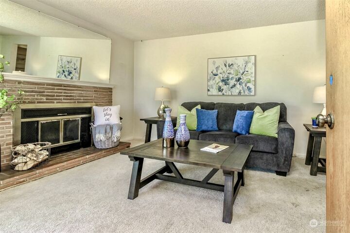 Property Photo: 9848 40th Avenue SW WA 98136