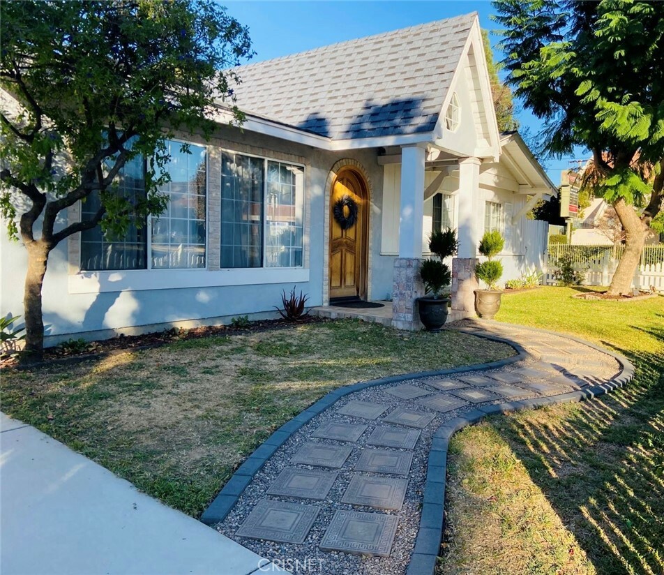 Property Photo:  4287 Florence Street  CA 93063 