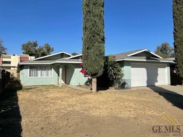 Property Photo:  1540 Shane Court  CA 93203 