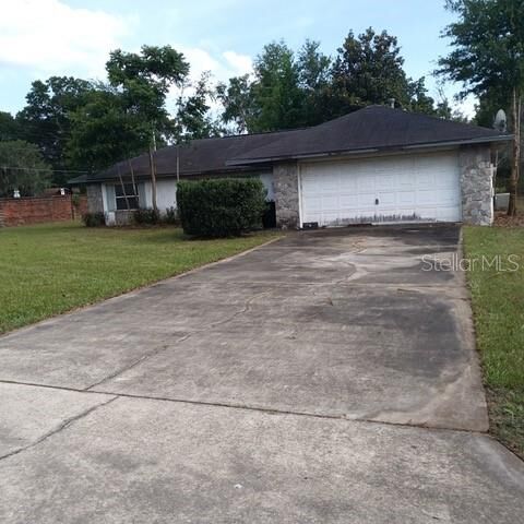 Property Photo:  4130 SE 61st Place  FL 34480 