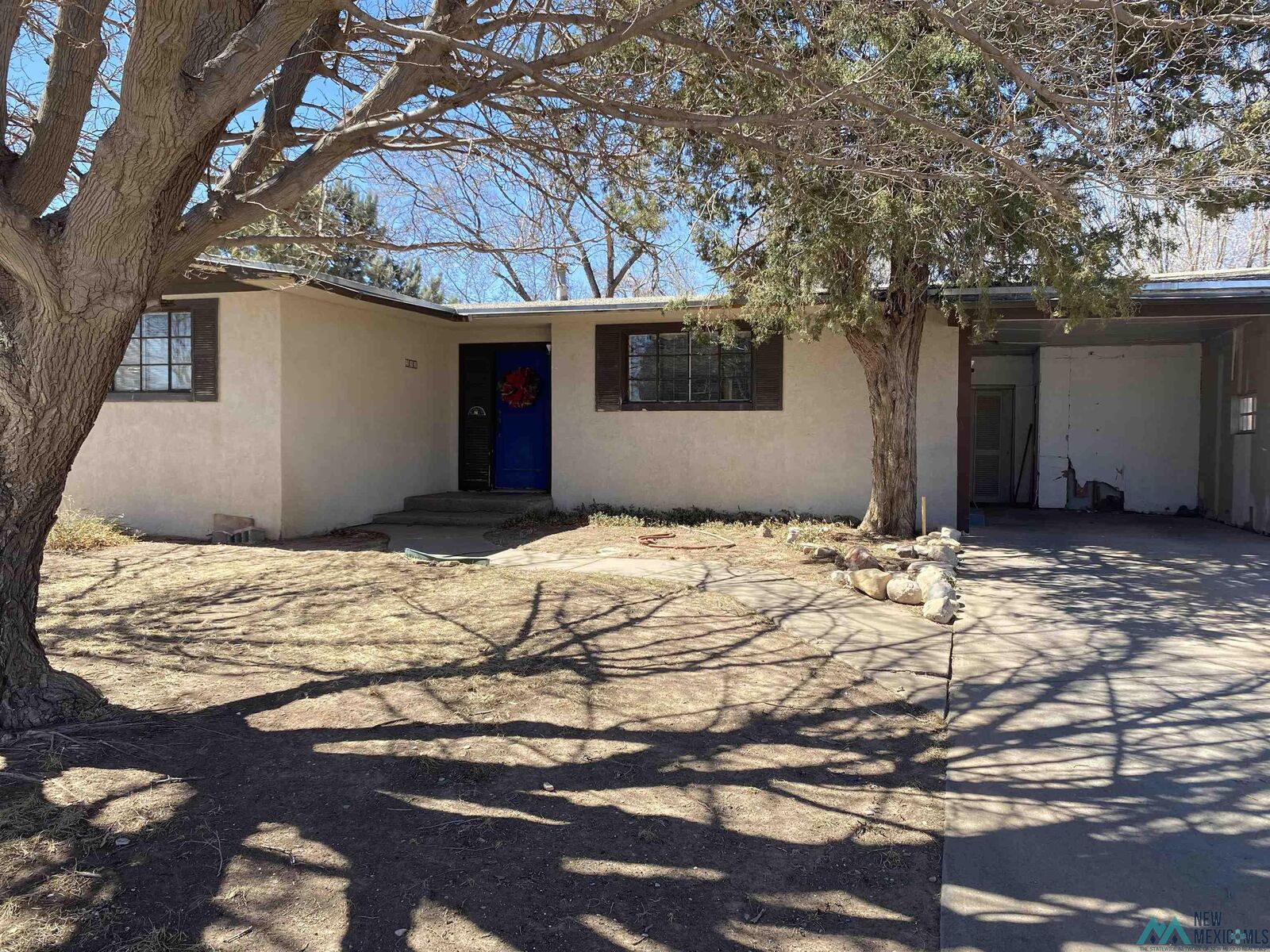 Property Photo:  902 W Catalina Drive  NM 88210 
