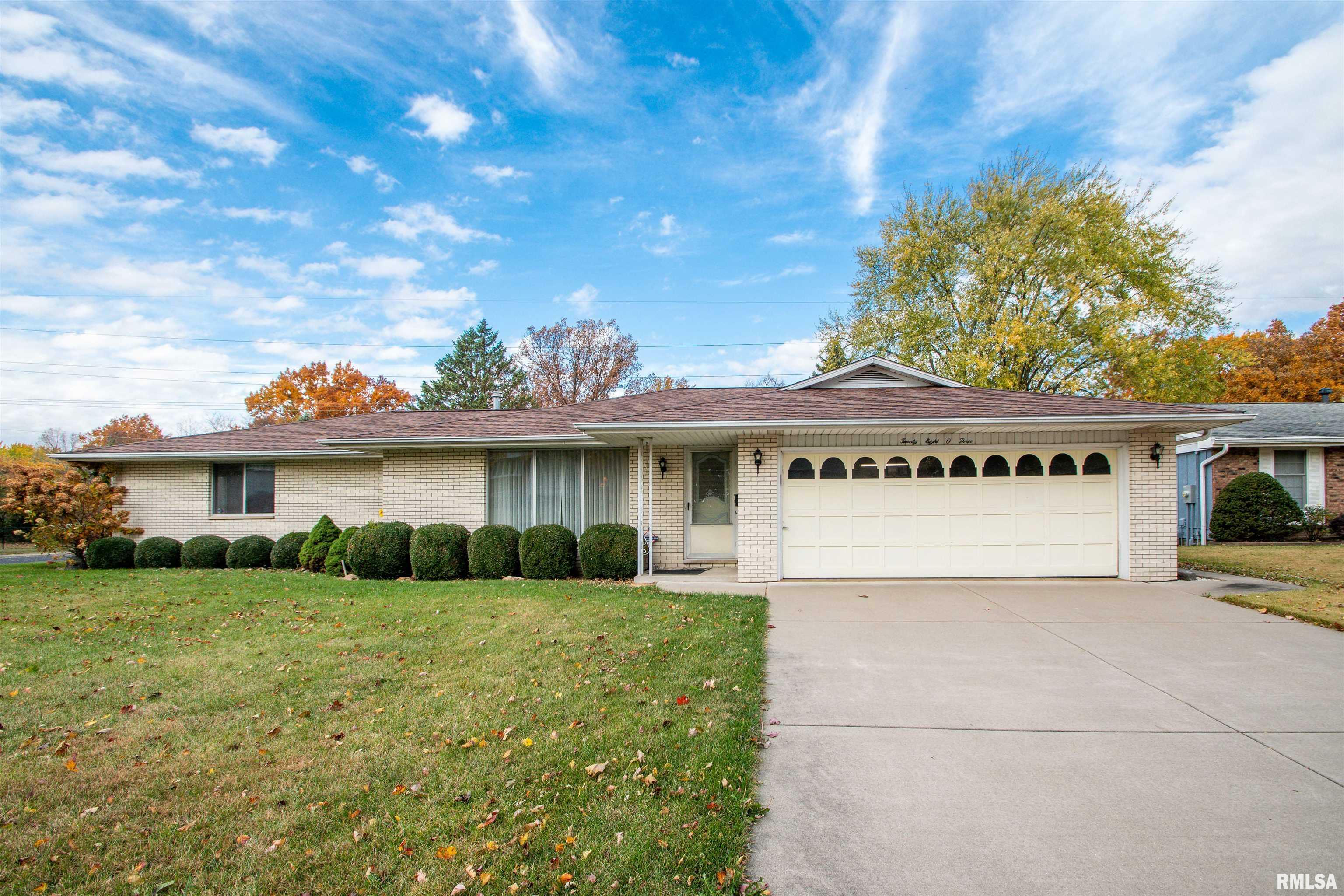 Property Photo:  2803 N Kingston Drive  IL 61604 