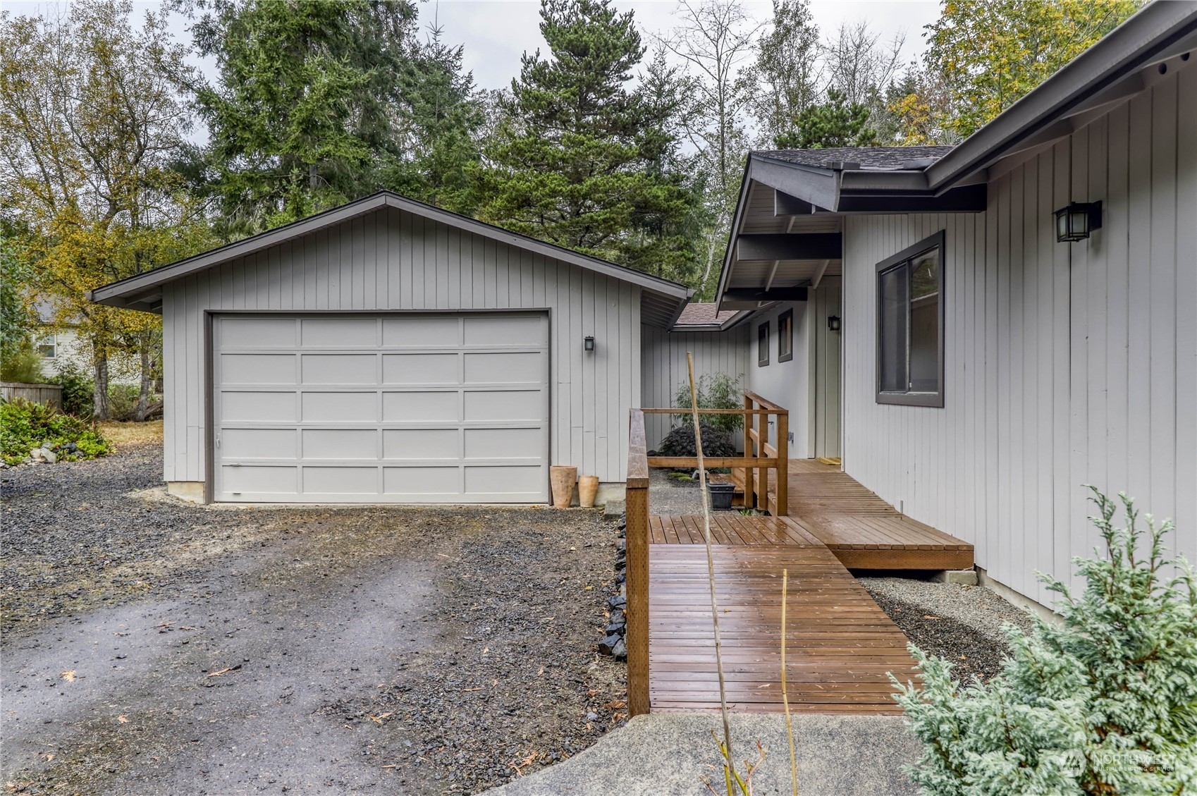 Property Photo:  191 Resolute Lane  WA 98365 