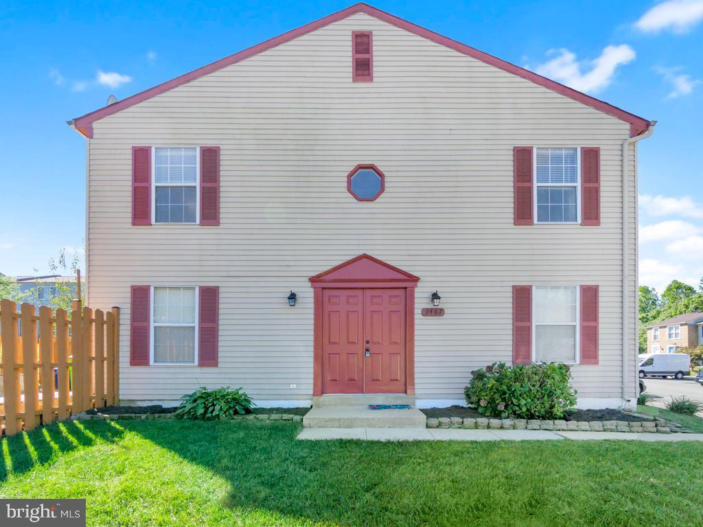 Property Photo: 3467 Vale Court VA 22192