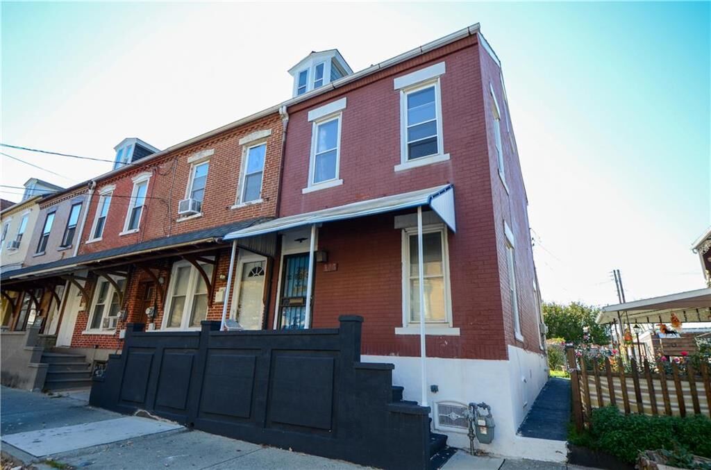 Property Photo:  114 North 12th Street  PA 18102 