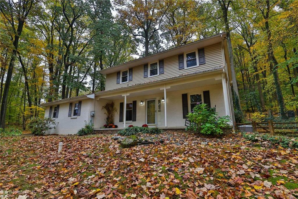 Property Photo:  6450 Glen Road  PA 18036 