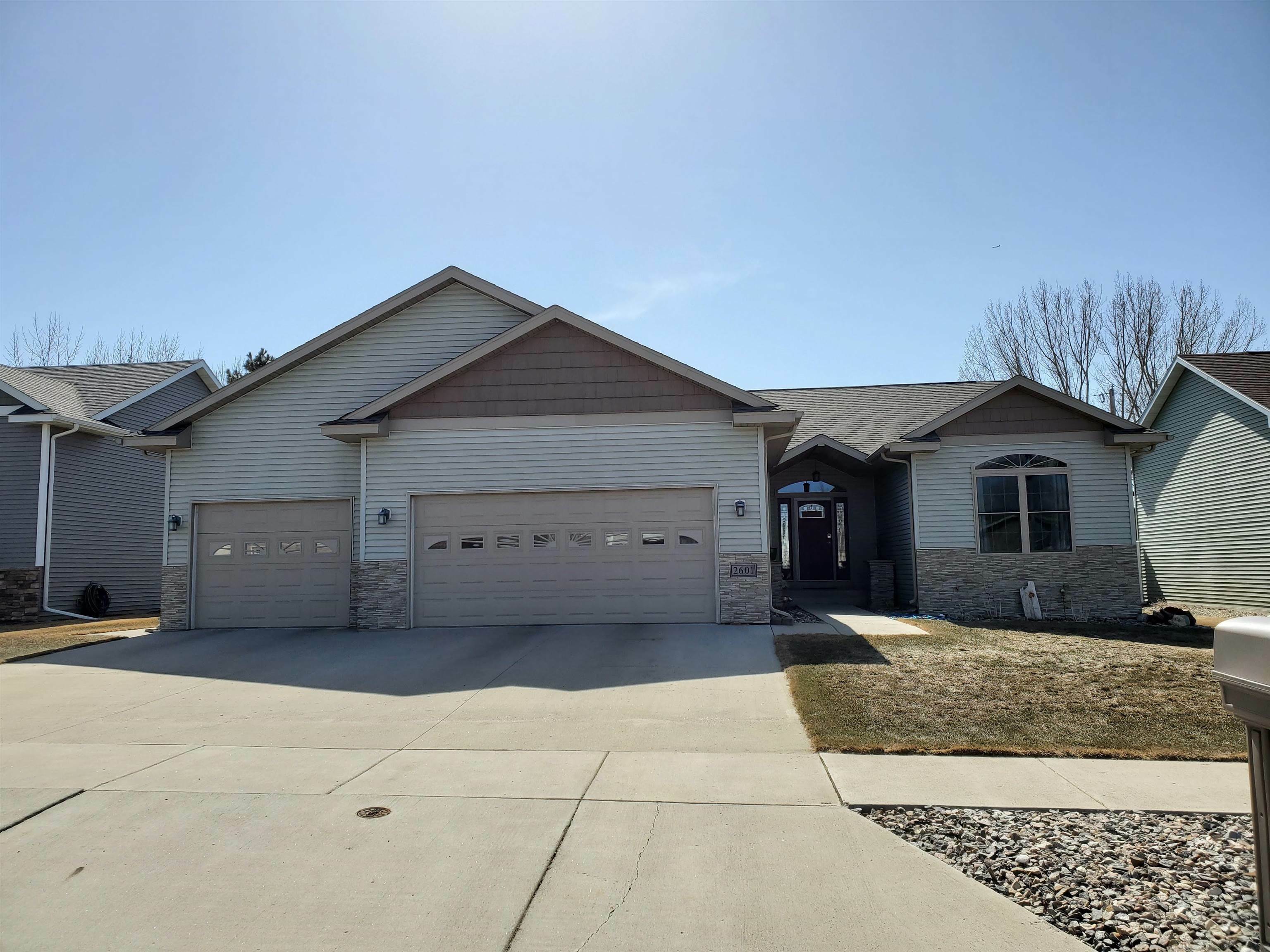Property Photo:  2601 Heritage Dr. NW  ND 58703 