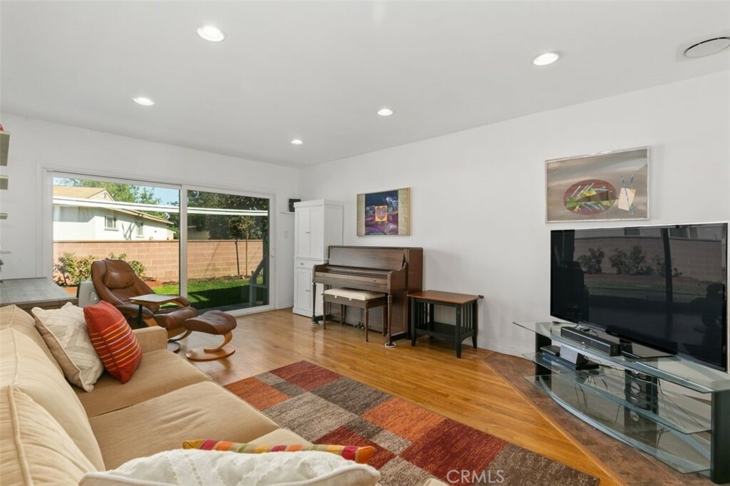 Property Photo:  3201 W 181st Street  CA 90504 