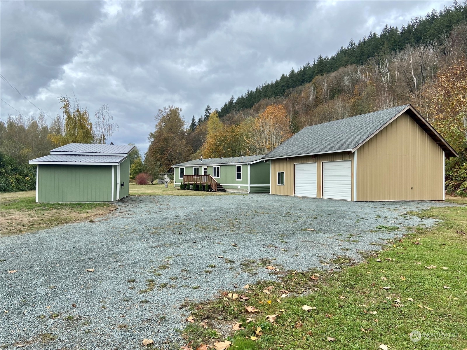Property Photo: 11879 State Route 9 WA 98284