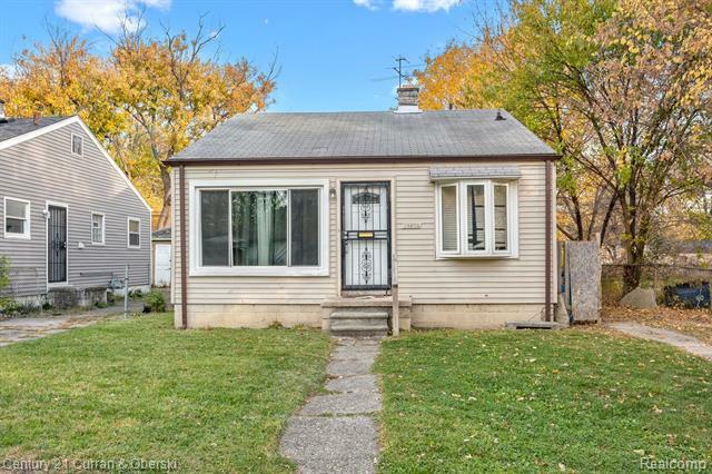 Property Photo:  29636 Grandview Street  MI 48141 