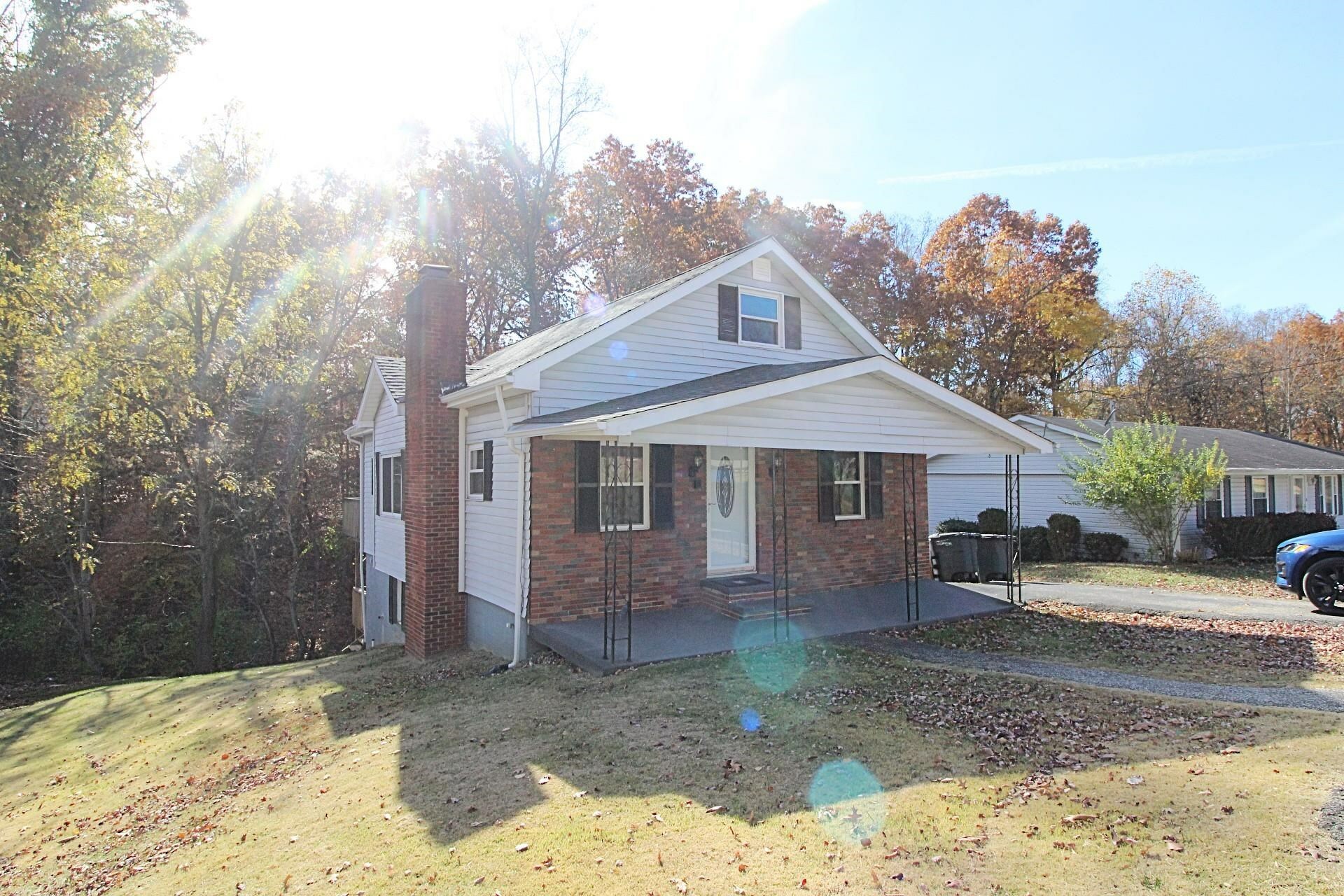 Property Photo:  480 Walker Avenue  KY 41169 