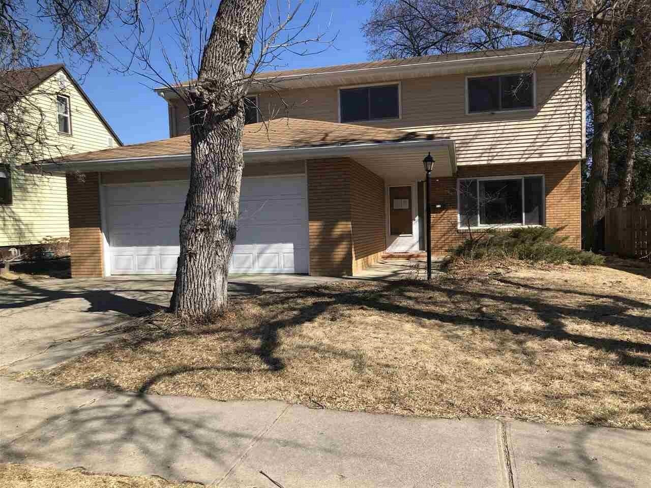 Property Photo:  416 23rd St. NW  ND 58703 