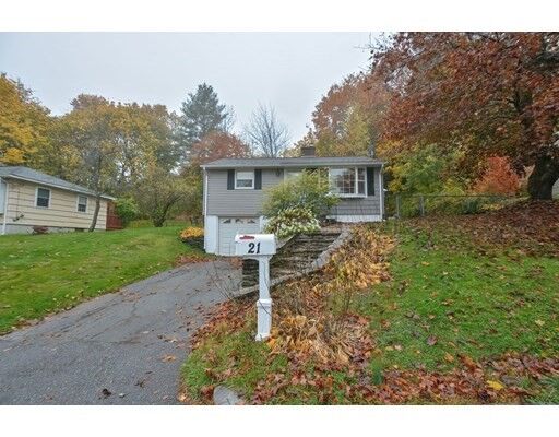 Property Photo:  21 Sunny Hill Drive  MA 01602 