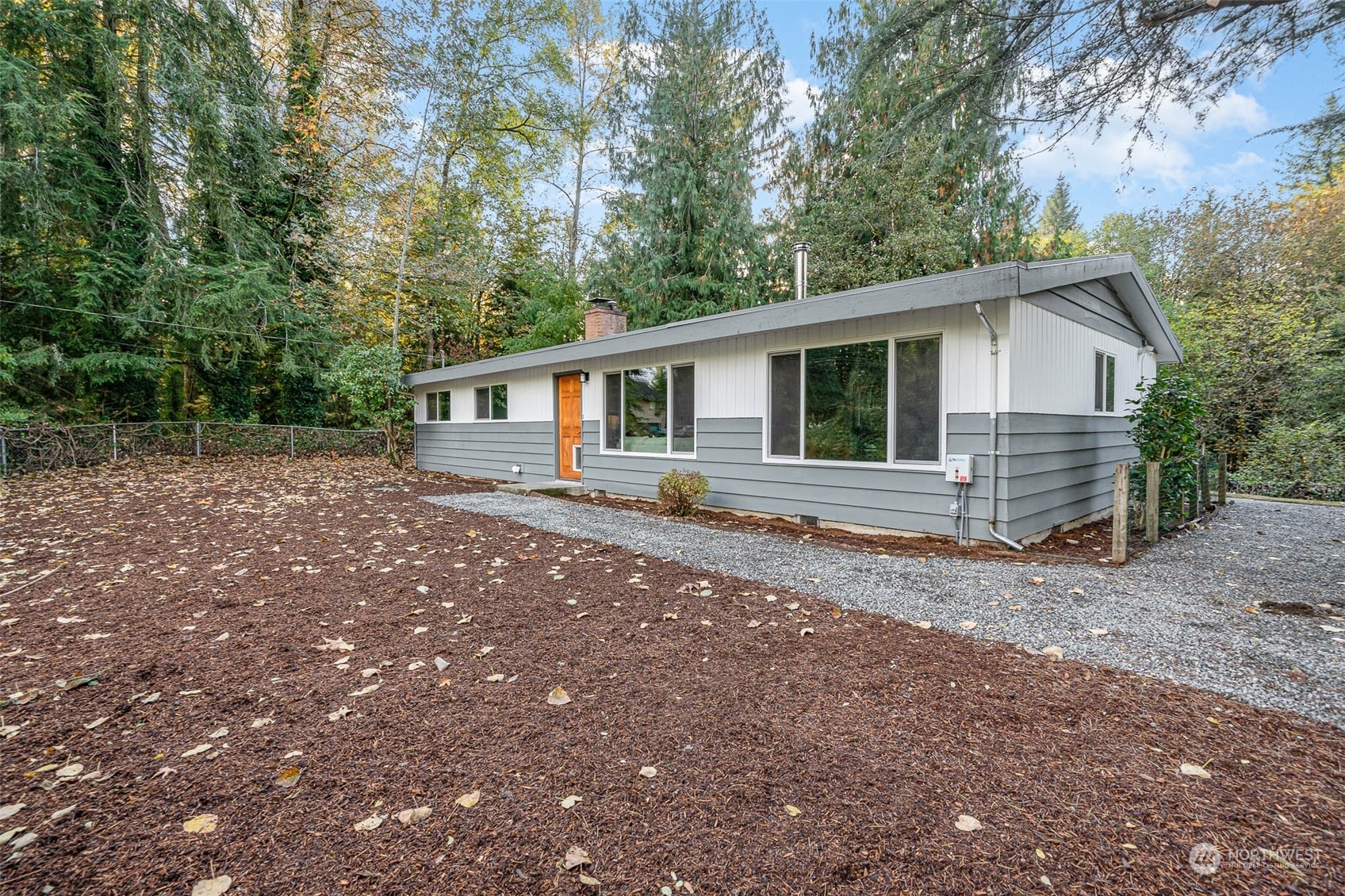 Property Photo:  19611 276th Avenue SE  WA 98027 