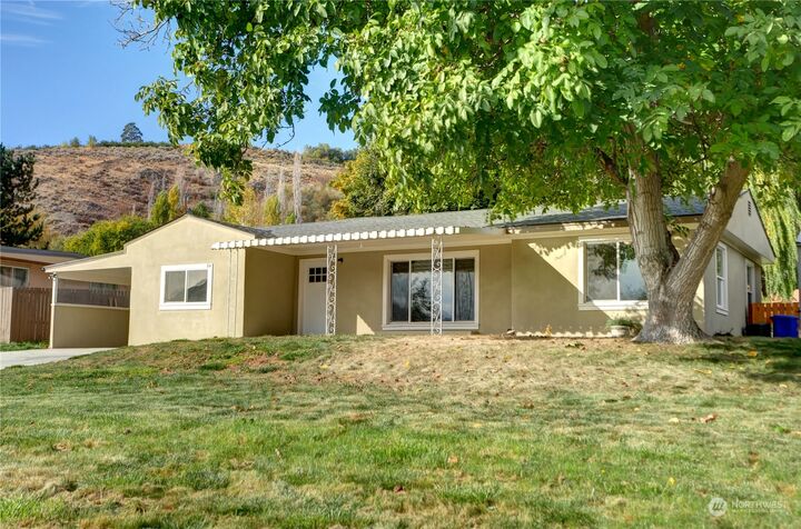 26 Middle Lane Road  Omak WA 98841 photo