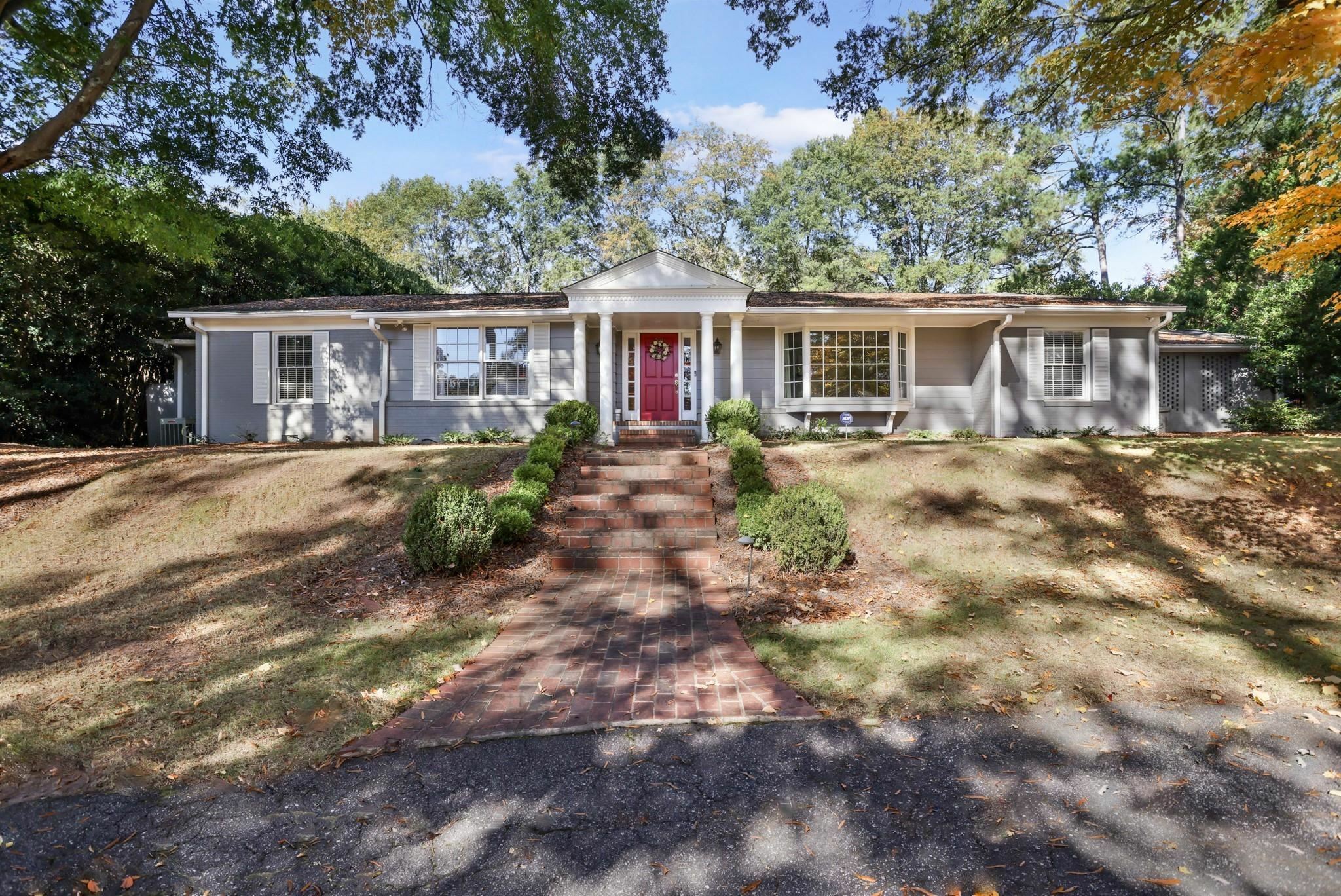 Property Photo: 1045 Partridge Rd SC 29302