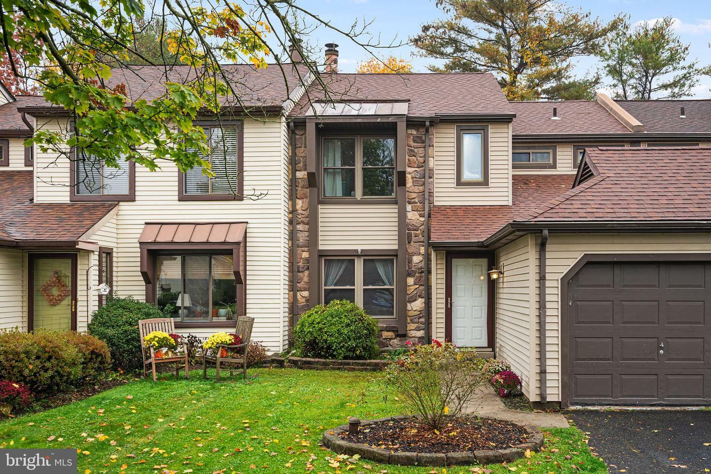 Property Photo:  153 Oak Ridge Drive  PA 19047 