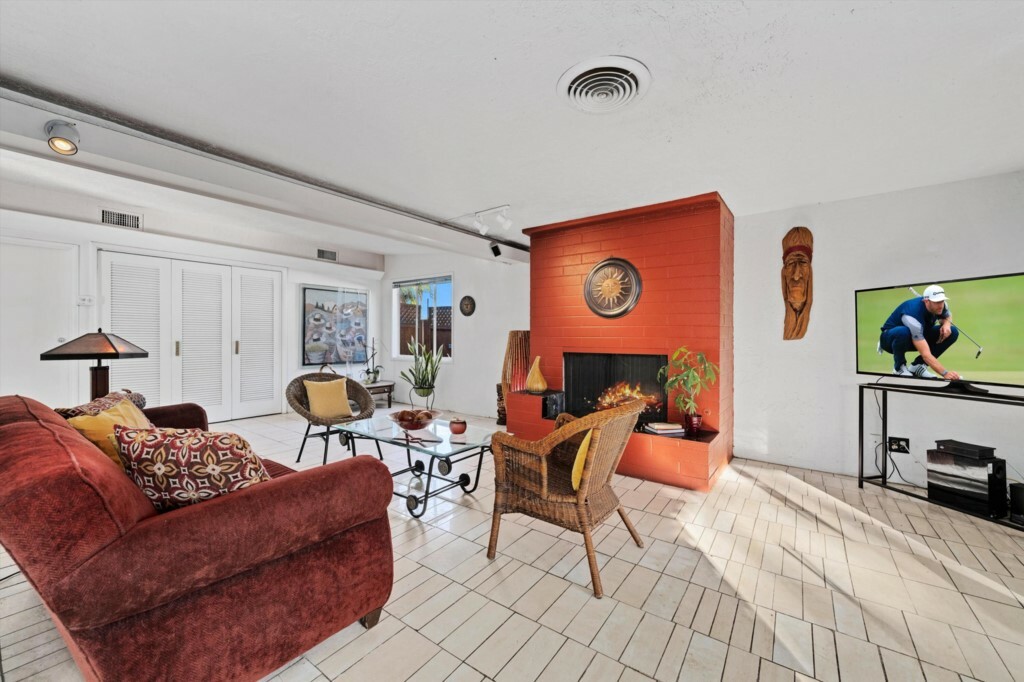 Property Photo: 74115 Fairway Drive CA 92260