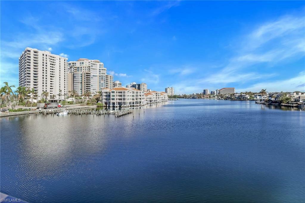 Property Photo: 4400 Gulf Shore Blvd N 6-604 FL 34103