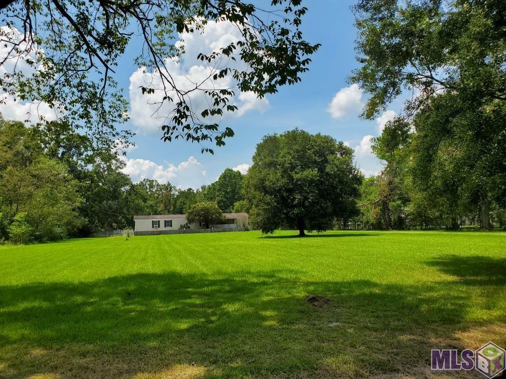 Property Photo:  15357 Holton Rd  LA 70769 