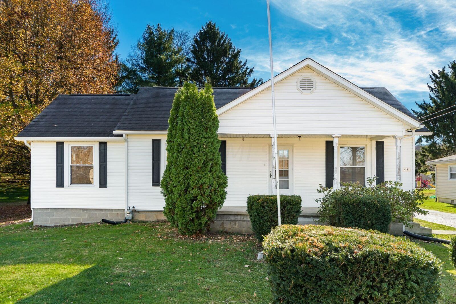 Property Photo: 48 W Dave Longaberger Avenue OH 43821