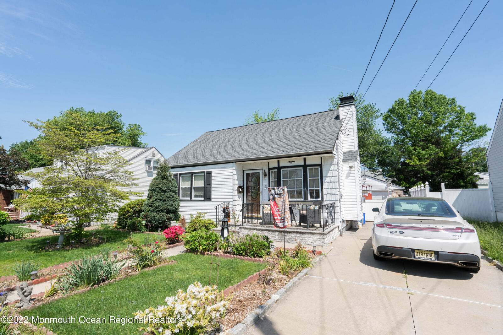 Property Photo:  25 4th Street  NJ 08872 