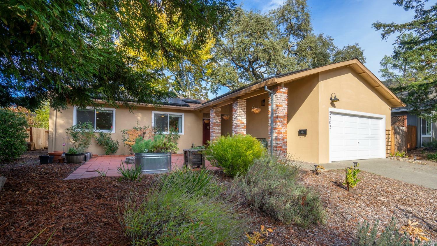 Property Photo:  5305 San Luis Avenue  CA 95409 