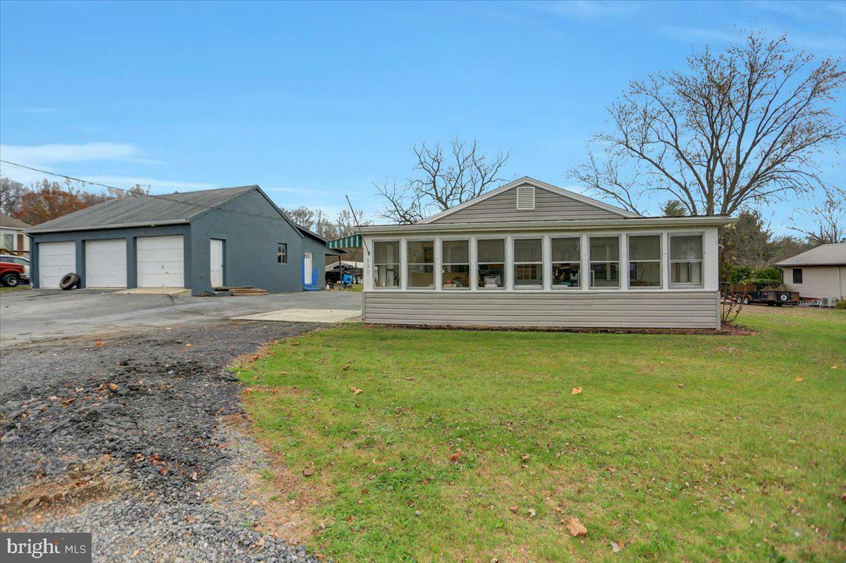 Property Photo:  930 Coldspring Road  PA 17222 