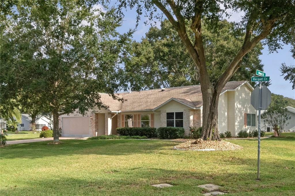 Property Photo:  26714 Racquet Circle  FL 34748 