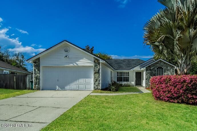 Property Photo: 11115 Bugatti Court FL 32246