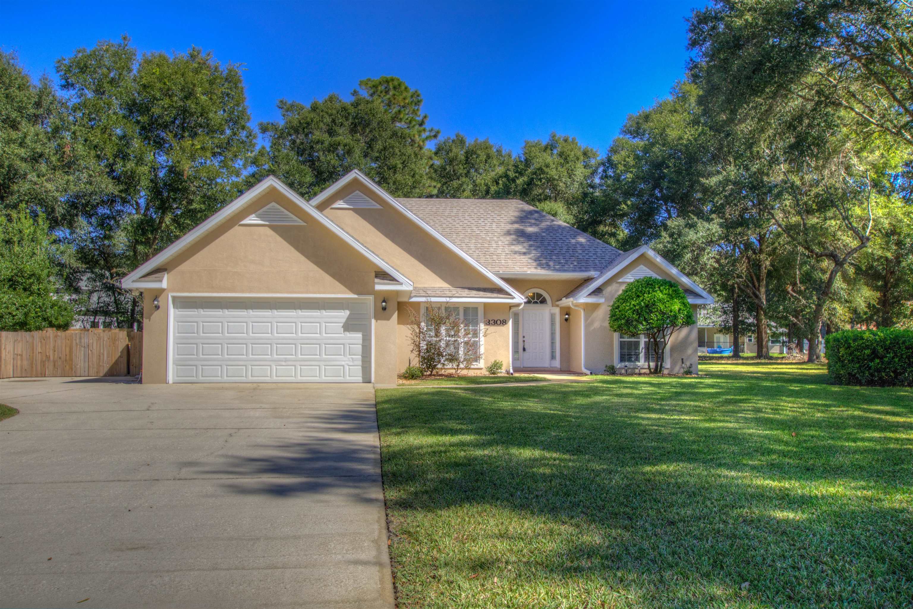 Property Photo:  3308 Woodbury Ct  FL 32086 