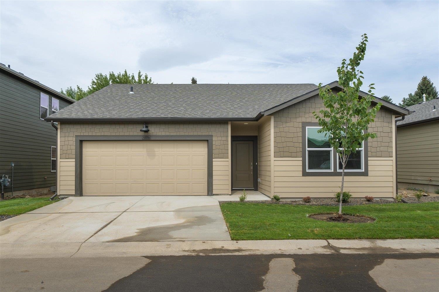 5613 W Yorktown Ln  Spokane WA 99208 photo