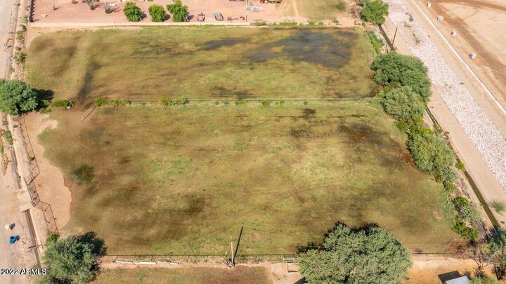Property Photo:  412X W Elliot Road 2  AZ 85339 