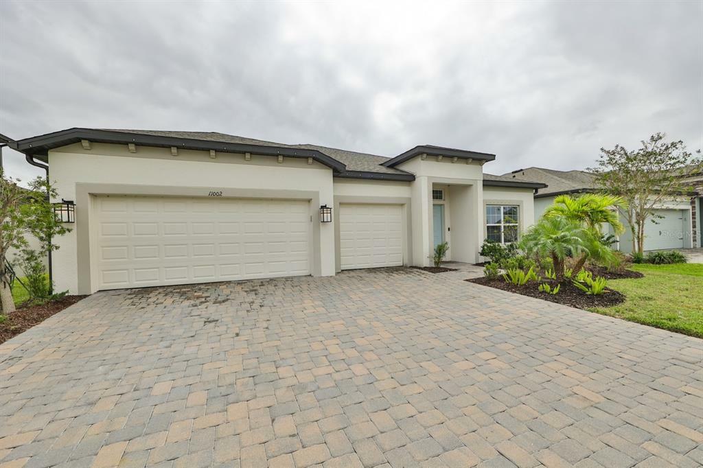 Property Photo:  11002 Sage Canyon Drive  FL 33578 