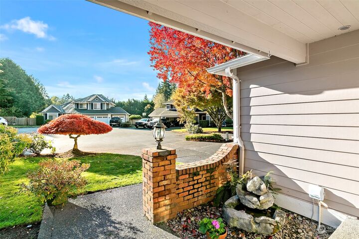 Property Photo: 6701 31st Street Ct NW WA 98335