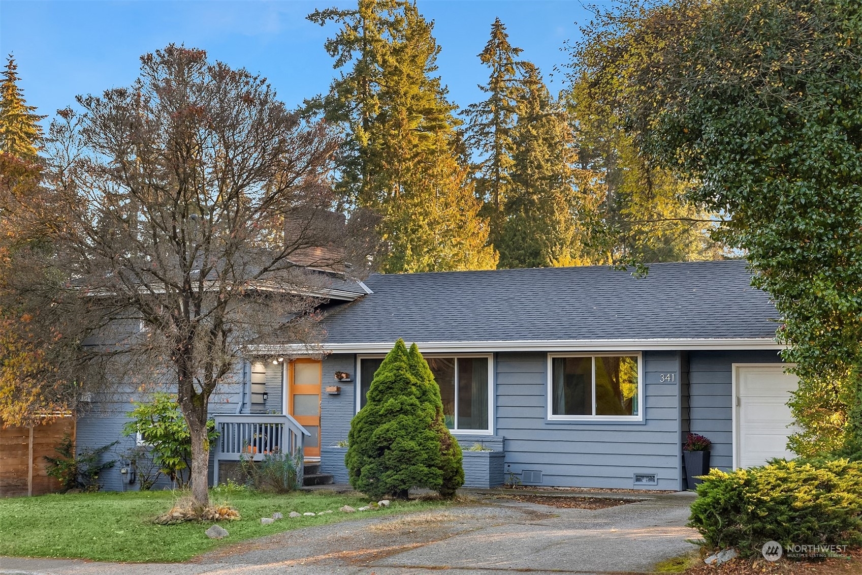 Property Photo:  341 N 160th Street  WA 98133 