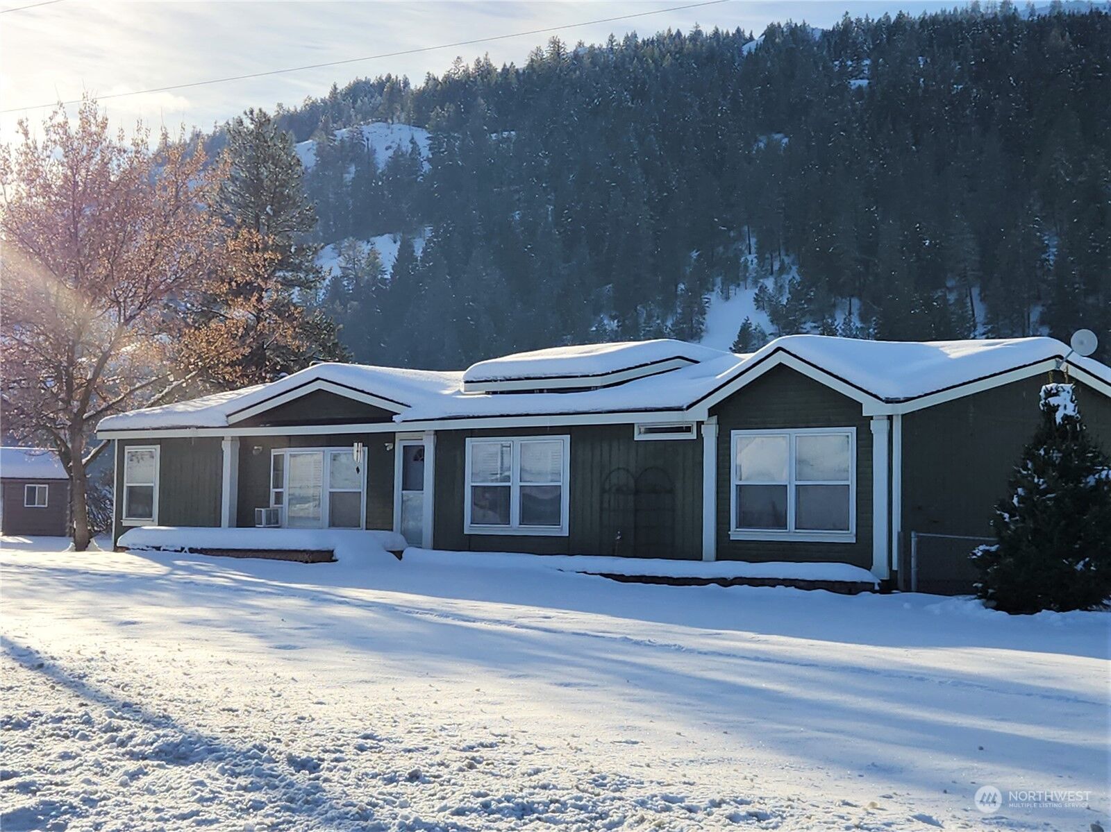 Property Photo:  17625 N Hwy 21  WA 99150 