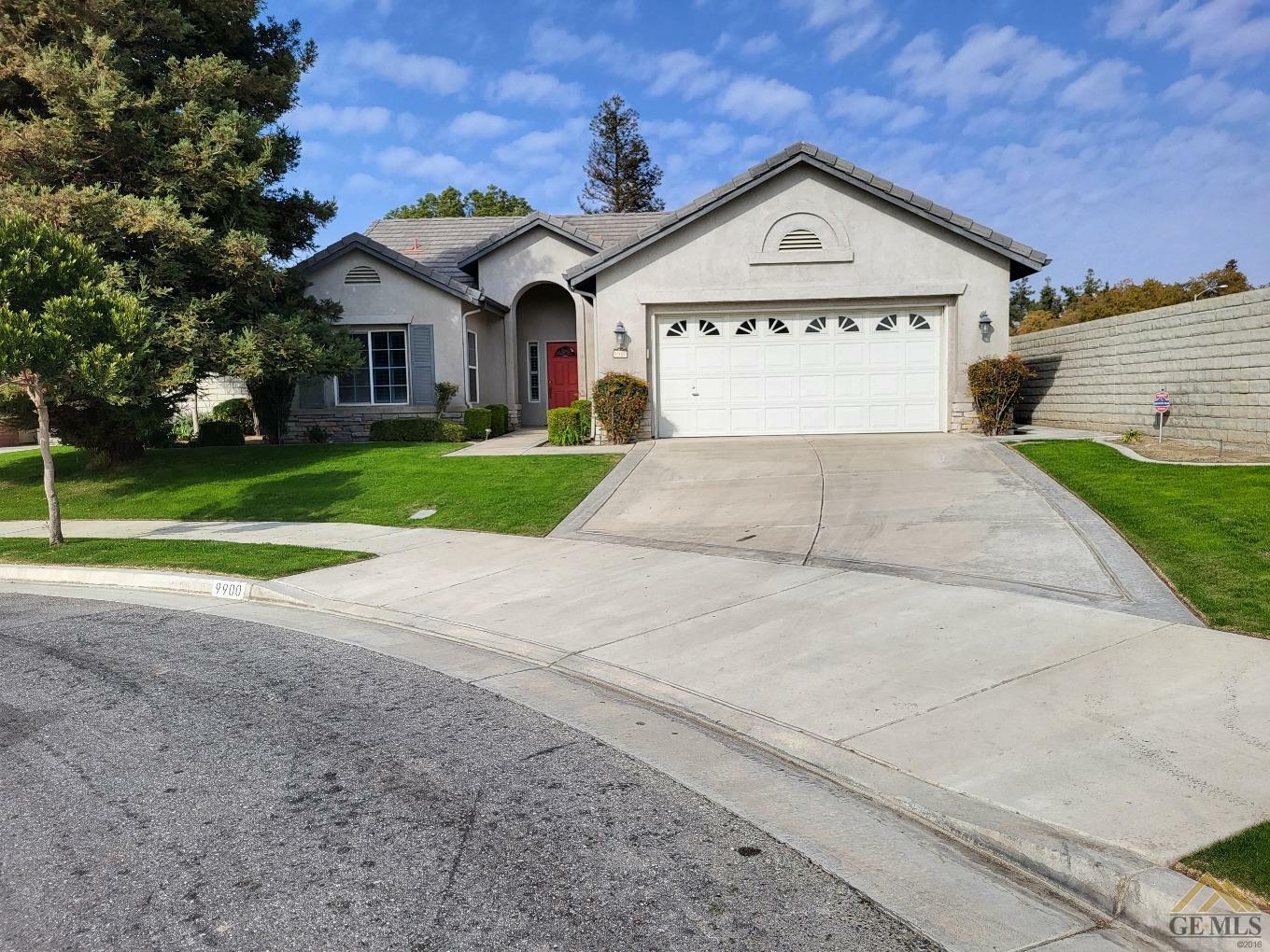 Property Photo:  9900 Allspice Rose Court  CA 93311 