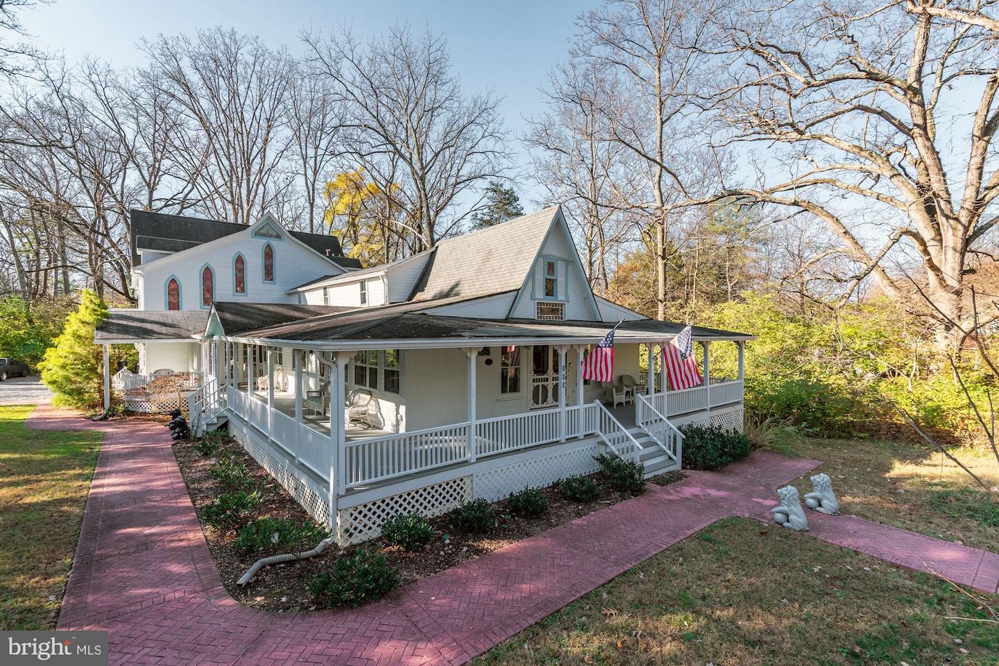 102 Center Street  Washington Grove MD 20880 photo